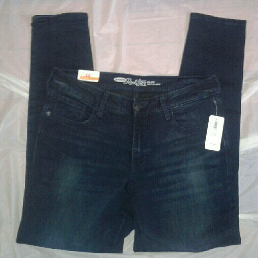 NWT Old Navy Rockstar Super Skinny Mid-Rise sz 12